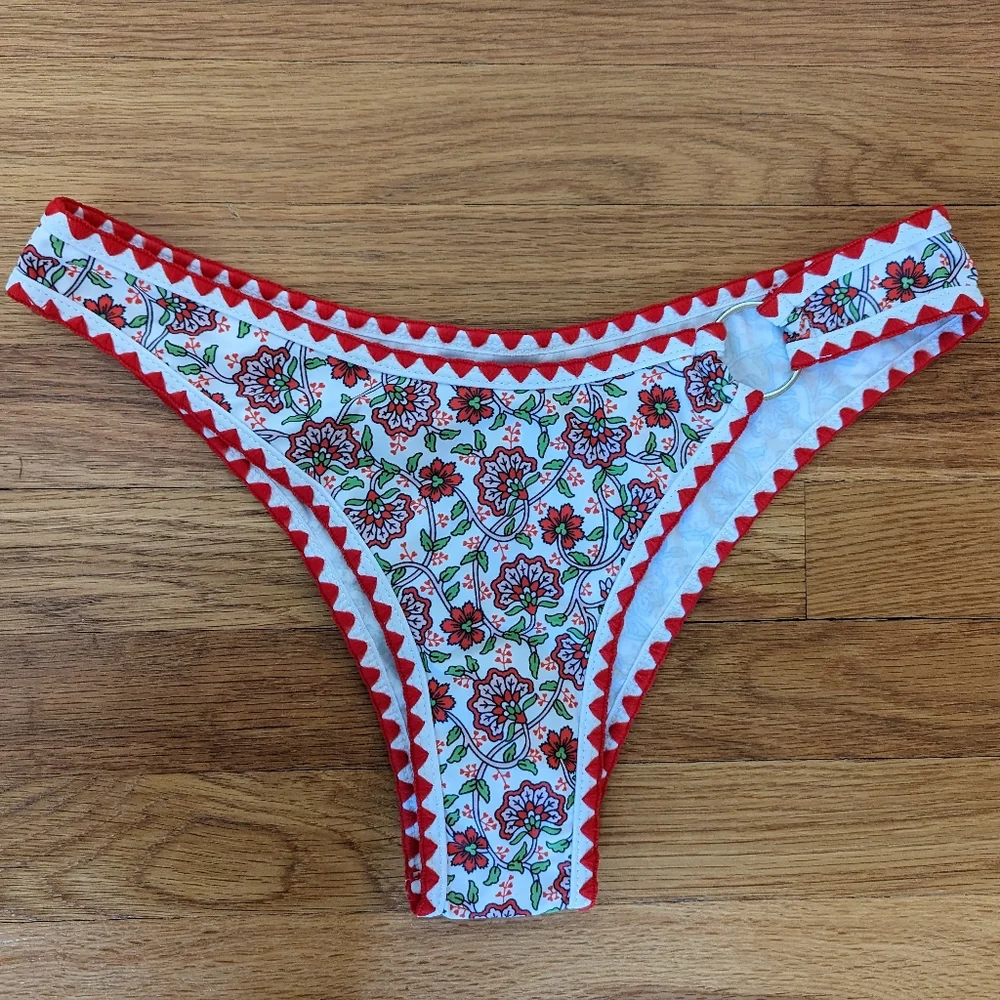 🆕 Floral bikini set - Picture 6 of 11